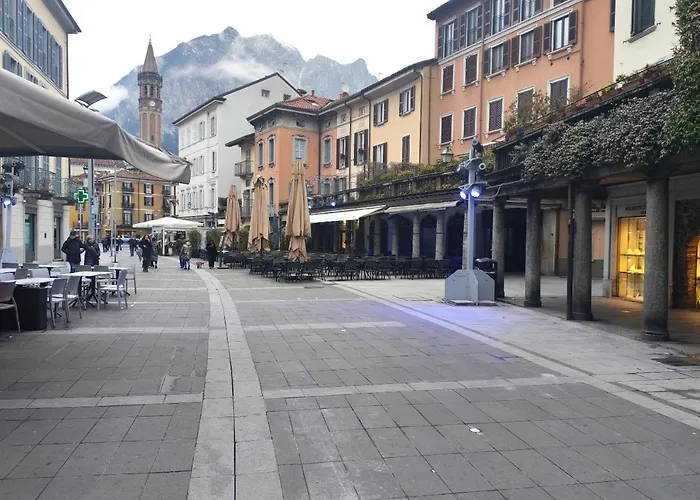 Lecco's Heart! Centro - A Due Passi Dal - Moderno E Luminoso *